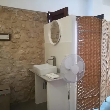 Independiente De 45 M2 Con Banera En Pleno Casco Viejo * Altea